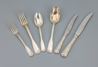 36 tlg. Besteck, 800er Silber, best. aus: 6 Menuelöffel, 6 Menuegabeln, 6 Menuemesser, 6Vorspeisemesser, 6 Vorspeiselöffel und 6 Vorspeisegabeln, ...