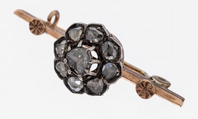 14 kt Gold Diamant-Brosche, um 1890, RG 585/000 gepr., aufgelegtes blütenf. Element mit 9 in Silber gefassten Diamantrosen zus. ca. 0.50 ct, L. ca. ...