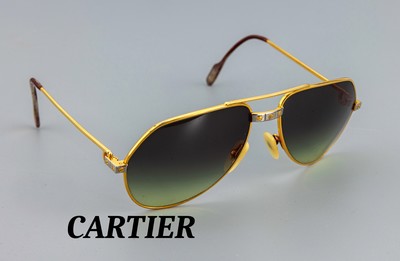 CARTIER Sonnenbrille, Metall verg., Rahmengröße 135, grüne Gläser mit Farbverlauf,Gebr.-Spuren, Bügelrundung verfärbt