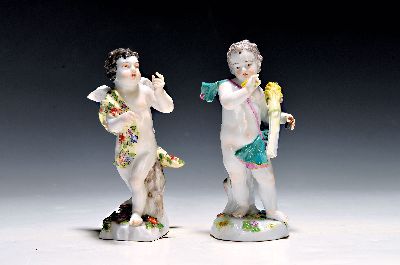 Zwei Porzellanfiguren, Meissen, stehende Amorette, mit applizierte Blüten am Sockel, H. ca. 13.5 cm, um 1880-1924, Allegorie auf den Sommer, Modell ...