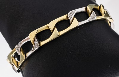 14 kt Gold Diamant-Armband, GG/WG 585/000, 5 WG Glieder mit 30 8/8-Diamanten zus. ca. 0.30 ct (grav.) Weiß/p1, L. ca. 19 cm, Kastenschloss mit 2 ...