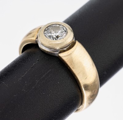 14 kt Gold Brillant-Ring, GG/WG 585/000, inWG gefasster Brillant ca. 0.60 ct Weiß/p1, RW 59, ca. 5.8 g, Schmuckpass anbei, Reinigungempfohlen