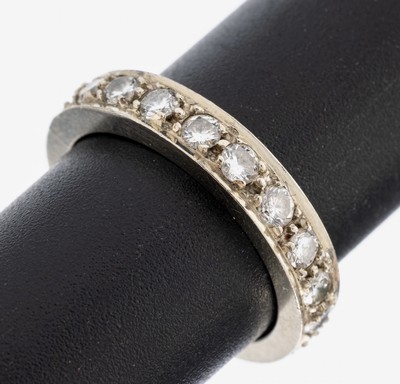 14 kt Gold Brillant-Memoryring, WG 585/000,19 Brillanten zus. ca. 0.95 ct Weiß/si-p, RW 50, ca. 3.7 g