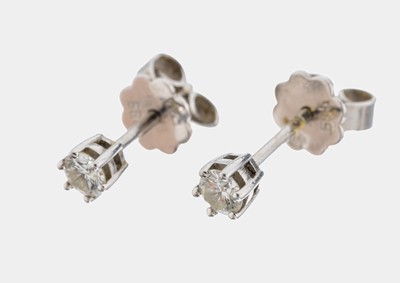 Paar 14 kt Gold Brillant-Ohrstecker, WG 585/000, 2 Brillanten zus. ca. 0.23 ct Weiß/p,ca. 1.3 g, Schmuckpass anbei