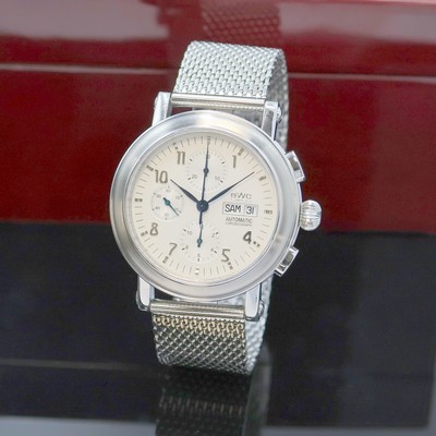 BWC Herrenchronograph in Stahl, Schweiz um 2010, Automatik, beids. vergl. Geh. m. geripptem Rand, Boden verschr., Milanaiseband, silb. Zifferbl., ...