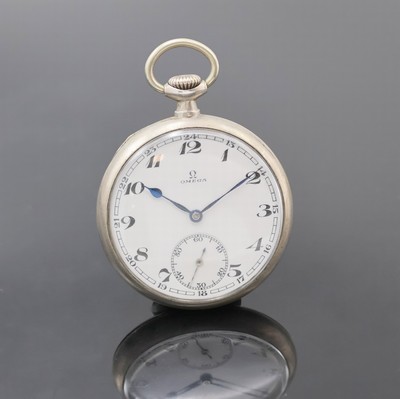 OMEGA Silber Herrentaschenuhr um 1932, 800er Silber, Boden m. freiem Monogrammspiegel vertikal gestreift, sign. Emailzifferbl. m. arab. Std., gebl. ...