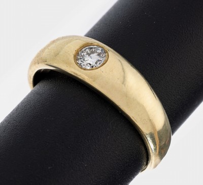 14 kt Gold Brillant-Ring, GG 585/000, Brillant ca. 0.22 ct (grav.) feines Weiß/vs, RW 58, ca. 5.2 g