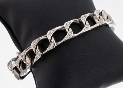 18 kt Gold Diamant-Armband, WG 750/000, schwere massive Verarbeitung, 64 8/8-Diamantenzus. ca. 1.20 ct Weiß/si, L. ca. 20 cm, Kastenschloss mit 2 ...