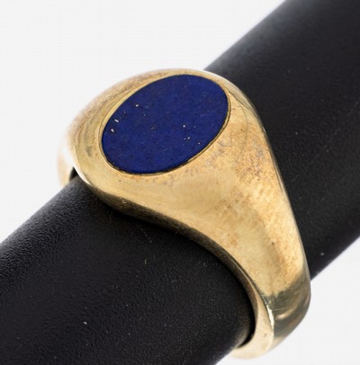14 kt Gold Lapislazuli-Ring, GG 585/000, qualitätvolle Verarbeitung, ovale freie Lapislazuli-Platte, RW 52, ca. 10.9 g