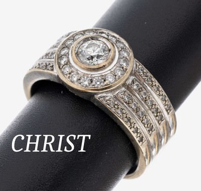 14 kt Gold CHRIST Brillant-Ring, WG 585/000, mittig Brillant ca. 0.40 ct Weiß/p, umgeben von 16 Brillanten und Ringschultern mit 40 Brillanten zus. ...