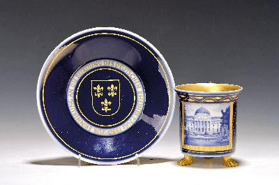 Andenkentasse mit Untertasse, KPM Berlin, "Zur Erinnerung an die Befreiung des Deutschen Rheines 1. Juli 1930", Porzellan, Kobaltblau ...