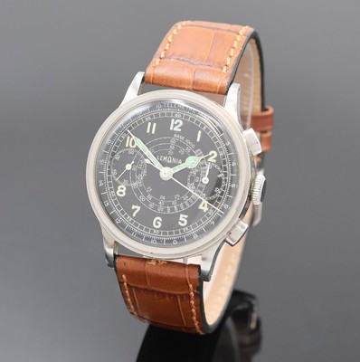 LEMANIA Schaltradchronograph Kaliber 15TL, Handaufzug, Schweiz 1940er Jahre, 3-teil. Edelstahlgeh., Boden und Glasrand aufgedr., schwarzes Zifferbl. ...