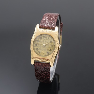 Armbanduhr in RG 585/000, Handaufzug, Deutschland um 1930, tonneauförmiges Scharniergeh. teilw. schmuckgrav., Boden m. Widmungsgravur riss., gold. ...