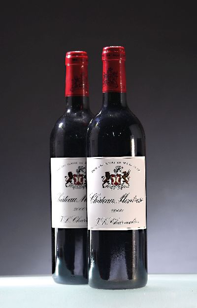 6 Flaschen 2000 Chateau Montrose, 2eme Grand Cru Class, Saint-Estephe, Bordeaux, Frankreich, je 75 cl, 12,5 % Vol., Füllstand: high fill, ...