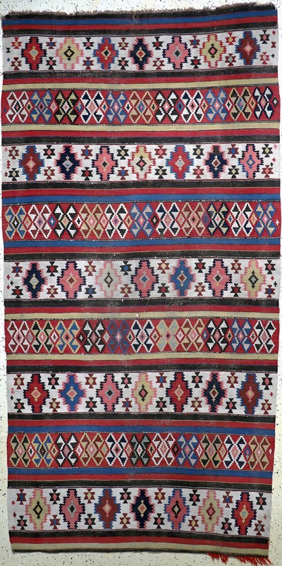 Antiker Schirwan Kelim, Kaukasus, 19.Jhd, Wolle auf Wolle, ca. 306 x 152 cm, EHZ: 3 (geflickt)