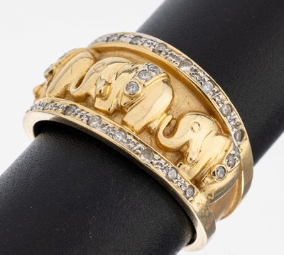 14 kt Gold Brillant-Ring, GG/WG 585/000, Ringkopf fein matt., mit Elefanten, 27 Brillanten zus. ca. 0.23 ct Weiß/p, RW 58, ca.8 g, Schmuckpass anbei