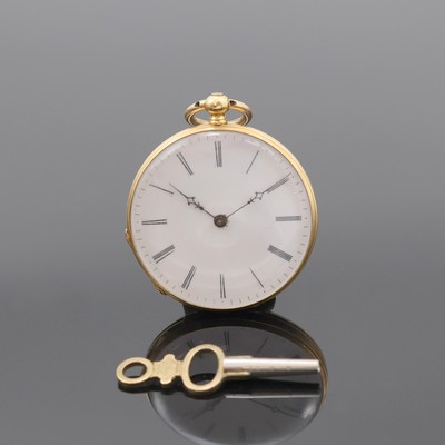 Offene Damentaschenuhr in GG 750/000 mit Schlüsselaufzug, Schweiz um 1870, guill. Geh. teils fein schwarz emailliert, Metallcuvette, Emailzifferbl. ...