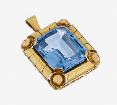 14 kt Gold Farbstein-Anhänger, 1950er Jahre, GG 585/000, geometrisches Design, gr. synth. Spinell im Treppenschliff, ca. 4.2 x 2.7 cm, ca. 16.8 g