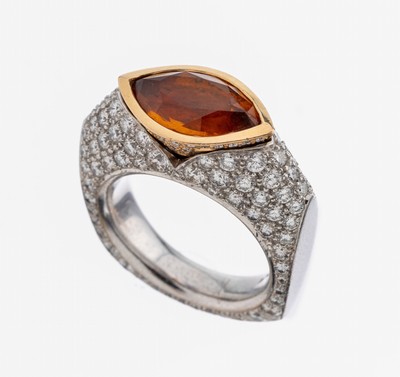 Ausgefallener 18 kt Gold Citrin-Brillant-Ring, WG/RG 750/000, schwere qualitätvolle Verarbeitung, in RG gefasste Citrin-Navette ca. 4.0 ct, ca. 160 ...