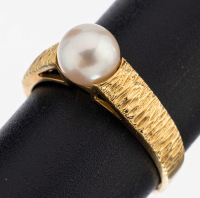 14 kt Gold Perl-Ring, GG 585/000, Akoyazuchtperle, D. ca. 6.2 mm, Ringschultern strukt., RW 53, ca. 2.9 g