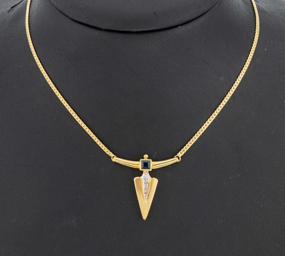14 kt Gold Saphir-Diamant-Collier, GG 585/000, geometrisches Mittelteil, Saphir -Carree ca. 0.14 ct, 3 8/8-Diamanten zus. 0.02 ct Weiß/si, L. ca. ...