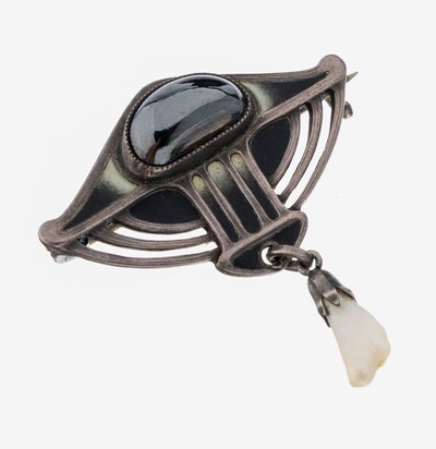 Jugendstil Hämatit-Perl-Brosche, deutsch um 1902-04, 800er Silber, Pforzheim, Entwurf Herrmann, reiner abstrakter Jugendstil, weiß- grau ...