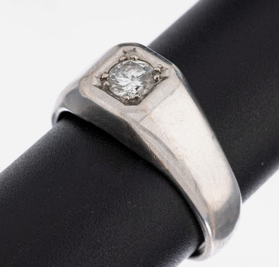 14 kt Gold Brillant-Ring, WG 585/000, Brillant ca. 0.35 ct Weiß/si1, RW 59, ca. 8.4 g