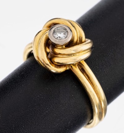 18 kt Gold Brillant-Ring, GG 750/000, knotenförm. Ringkopf mit Brillant ca. 0.10 ct Weiß/si, RW 53, ca. 6.32 g