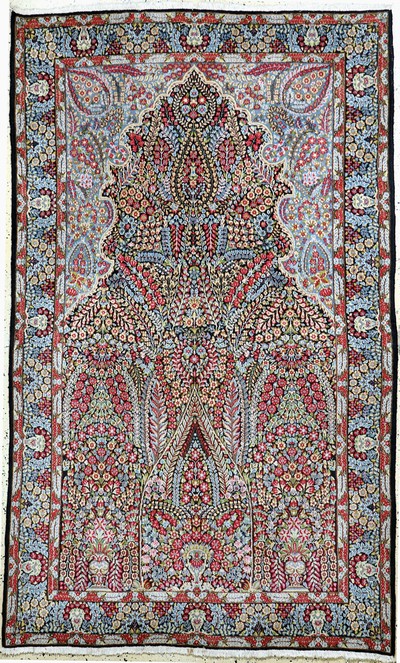 Kerman Lawar alt, Persien, Mitte 20.Jhd, Wolle auf Baumwolle, ca. 245 x 145 cm, EHZ: 2