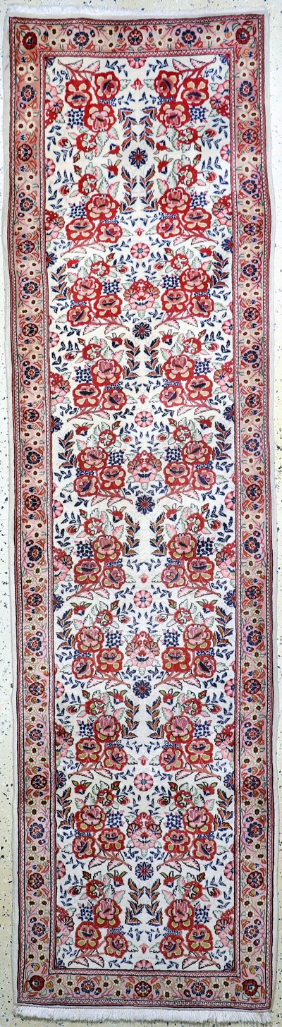 Sarogh, Persien, Ende 20.Jhd, Wolle auf Baumwolle, ca. 277 x 74 cm, EHZ: 2