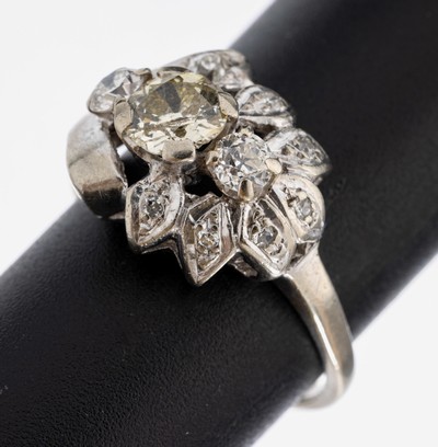 14 kt Gold Diamant-Ring, WG 585/000, 10 Altschliffdiamanten, Brillanten und 8/8- Diamanten zus. ca. 1.10 ct Weiß-fancy Yellow/p, RW 56, ca. 4.5 g, ...