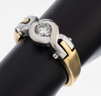 14 kt Gold Brillant-Ring, GG/WG 585/000, Brillant ca. 0.21 ct (grav.) Weiß/p, RW 49, ca. 4.6 g