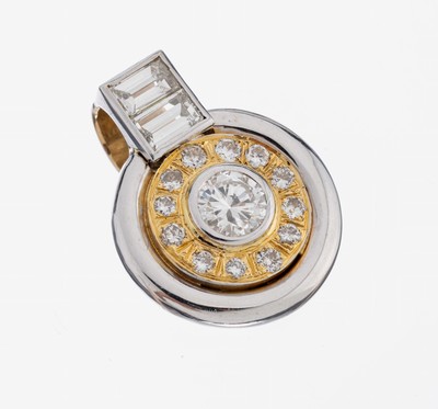 18 und 14 kt Gold Diamant-Anhänger, GG/WG 750/000 und 585/000, mittig mit einem in WG gefassten Brillant ca. 0.65 ct Weiß/si, umgeben von in GG ...