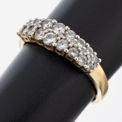 14 kt Gold Brillant-Ring, GG 585/000, 18 Brillanten zus. ca. 0.54 ct Weiß/p, RW 56, ca. 3.4 g