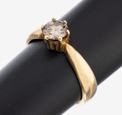 14 kt Gold Brillant-Ring, GG 585/000, Brillant ca. 0.50 ct Getönt-Braun/p1, RW 53, ca. 3.4 g