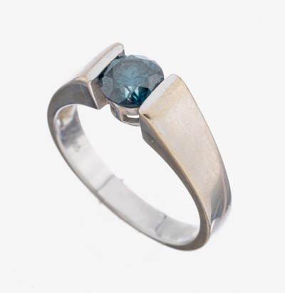 14 kt Gold Brillant-Ring, WG 585/000, Brillant ca. 0.85 ct Blau (beh.)/p1, RW 56, ca. 4.9 g