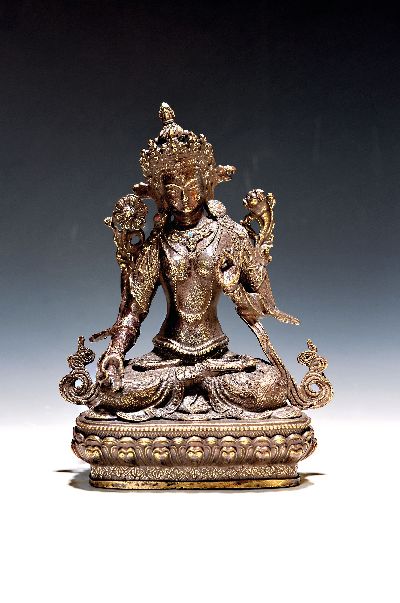 Bronzefigur, Tara, Tibet, 20. Jh., rote und blaue Steine, Lotussockel, verziertes Gewand, H. ca. 21 cm