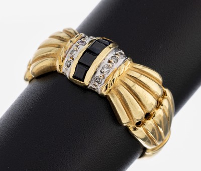 18 kt Gold Saphir-Diamant-Ring, GG 750/000,4 Saphir-Carrees zus. ca. 0.10 ct, 8 8/8- Diamanten zus. ca. 0.04 ct Weiß/si, RW 57, ca.4.1 g