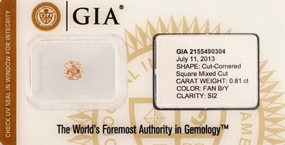 Loser Diamant, 0.81 ct Natural Fancy Brown- Yellow/si2, Cornered Square Mixed Cut, verschweißt, GIA-Expertise
