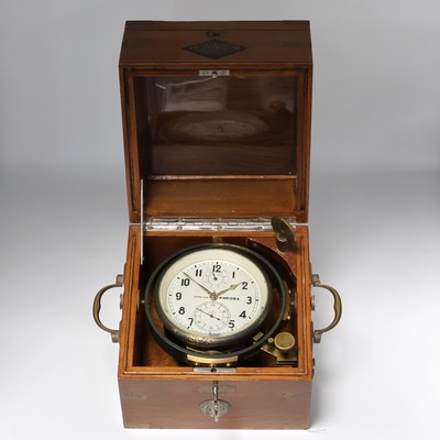 1. Moskauer Uhrenfabrik Marinechronometer Nummer 415 mit Lange-Rohwerk, UDSSR um 1953, 3-tlg. Holzkasten m. Signatur- u. Nummer- Plakette(415), ...
