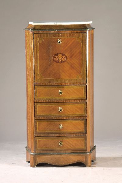 Kleiner Sekretär, Frankreich, um 1890-1900, Nußbaumfurnier gespiegelt mit Intarsien, Marmorplatte, ca. 127x64x33cm, EZ 2-3