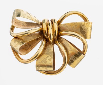 14 kt Gold Brosche, 1950er-60er Jahre, GG 585/000, Darstellung einer Schleife, Oberfläche part. strukt., qualitätvolle Verarbeitung, ca. 6.3 x 5 ...