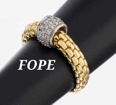 18 kt Gold FOPE Brillant-Ring, GG/WG 750/000, in WG gefasste Brillanten zus. ca. 0.20 ct (grav.) Weiß/si, RW 54, ca. 6.1 g, orig. Etui und Umkarton