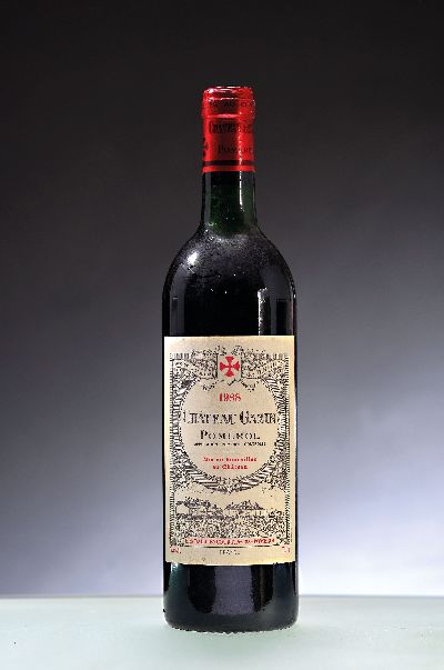 1 Flasche 1988 Chateau Gazin, Pomerol, ca. 750ml, 12,5%Vol, mid shoulder