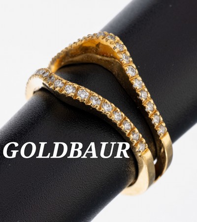 18 kt Gold GOLDBAUR Brillant-Ring, GG 750/000, Aussenringe bes. mit insges. 34 Brillanten zus. ca. 0.36 ct feines Weiß/lp, lt. Juwelenpass, RW 54, ...