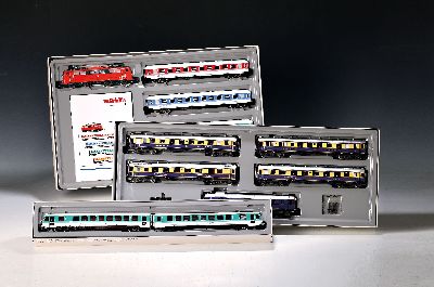 Konvolut Zugsets, Märklin, Spur H0, 1980/90er -Jahre, 2854 Mannesmann-Röhrenzug mit BR 86 (1981), 2859 Demonstrations-Zug Design-Studie der DB ...