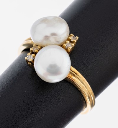 14 kt Gold Perl-Diamant-Ring, GG 585/000, 2unrunde Süßwasserzuchtperlen, 4 kl. 8/8- Diamanten, RW 56.5, ca. 3.4 g