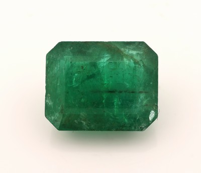 Loser Smaragd, 10.42 ct, 14.4 x 11.5 x 7.5 mm,oktagonaler Treppenschliff, Herkunft Sambia, Wertgutachten über 17700 EUR anbei