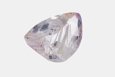 Loser Poudretteit, 4.10 ct, 14.53 x 9.92 x 6.22 mm, Fancy Cut, Farbe Pink, AGL-Expertise anbei, Wertgutachten über 90000 EUR anbei