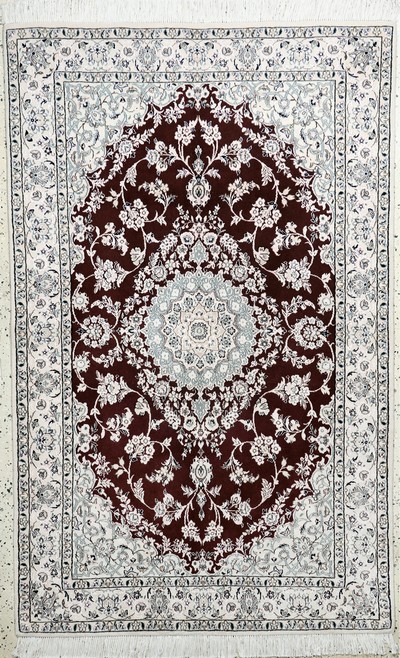 Nain fein, Persien, Ende 20.Jhd, Korkwolle, ca. 212 x 132 cm, EHZ: 1-2